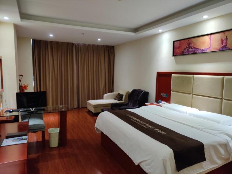 Greentree Inn Hainan Haikou Hainan College Of Vocation And Technique Jinniu Road Business Hotel ภายนอก รูปภาพ