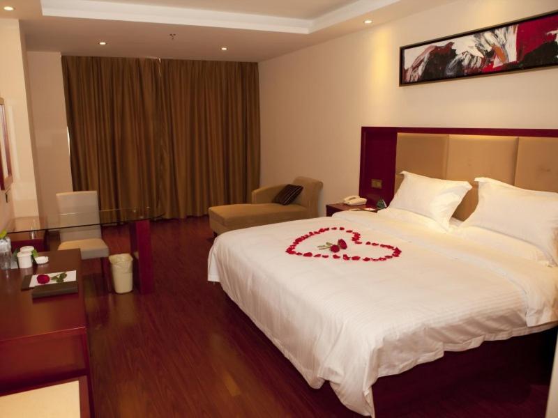 Greentree Inn Hainan Haikou Hainan College Of Vocation And Technique Jinniu Road Business Hotel ภายนอก รูปภาพ