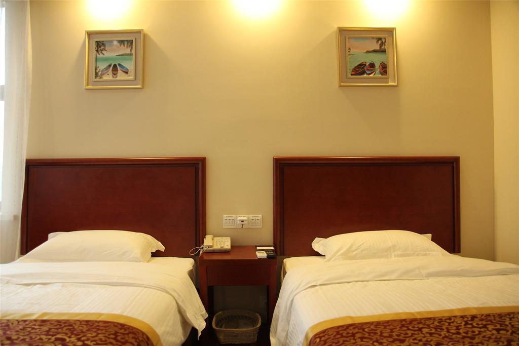 Greentree Inn Hainan Haikou Hainan College Of Vocation And Technique Jinniu Road Business Hotel ภายนอก รูปภาพ